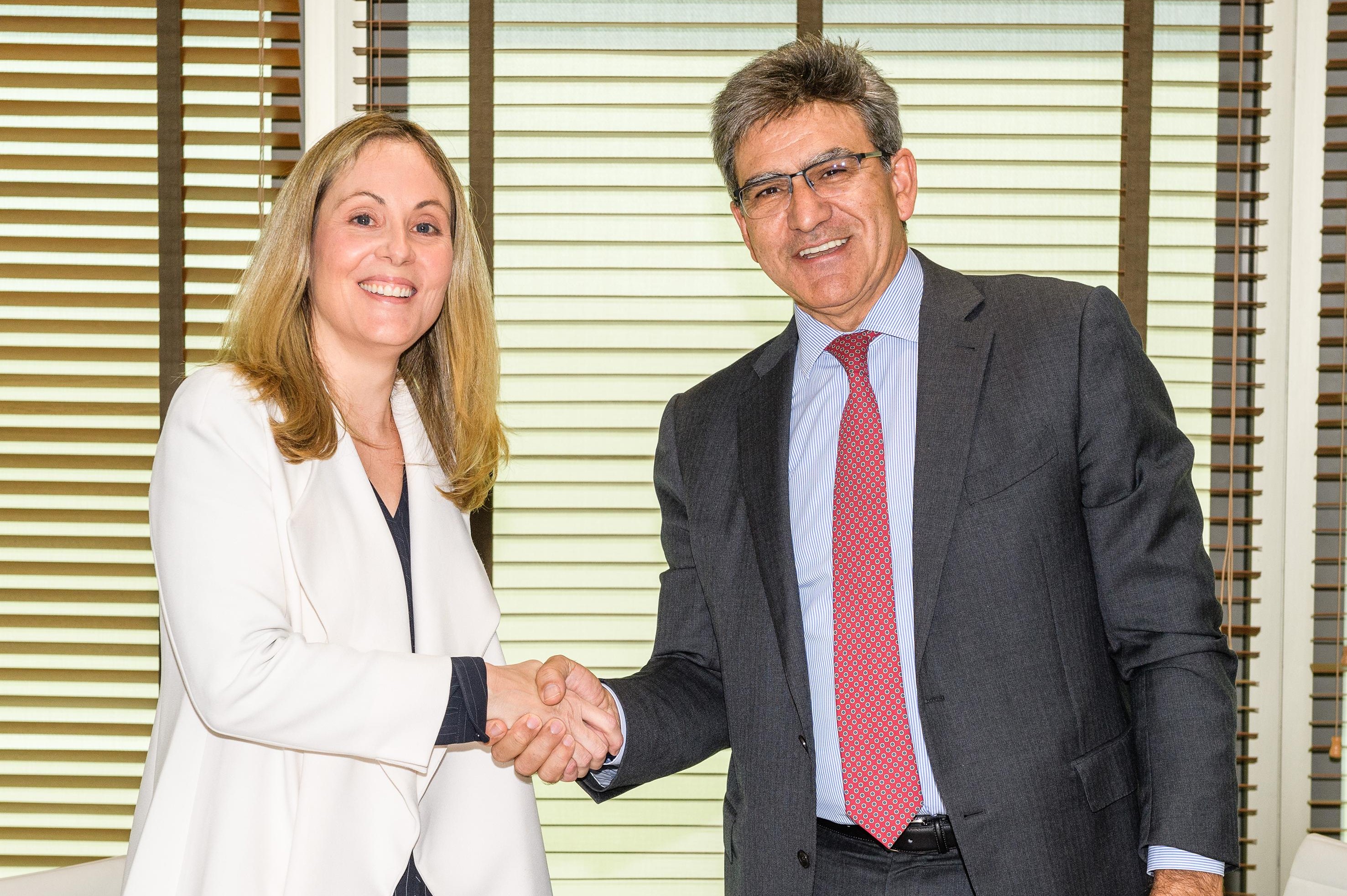 Acuerdo Grupo BEI y Banco Santander financiacin pymes