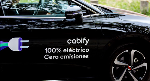 Previsiones al alza: Cabify anuncia un crecimiento del 40% de la movilidad en aeropuertos y estaciones en Navidad