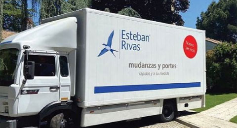 Esteban Rivas lanza su nuevo servicio de mudanzas y portes