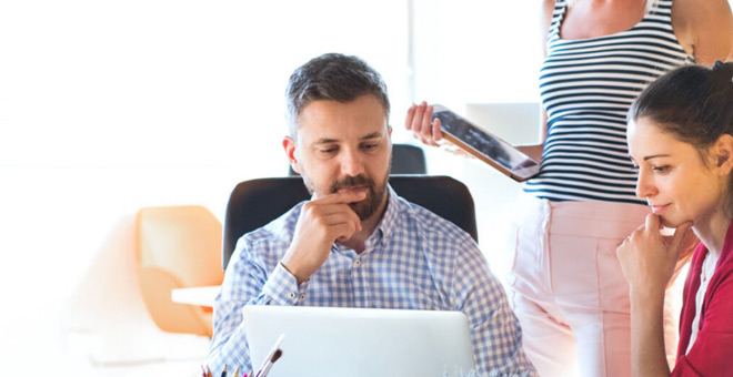 Agrupa Global Talent refuerzo headhunting 2026