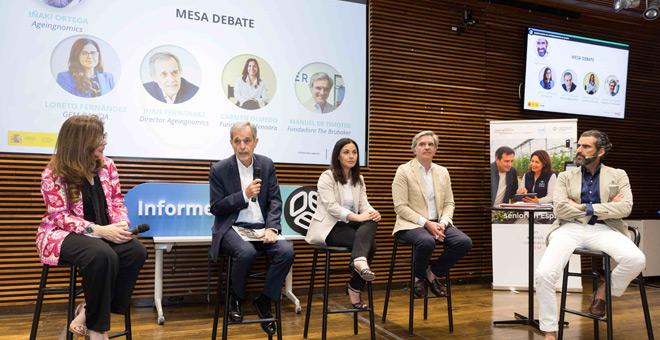 Mesa debate empresarios seniors Espa�a